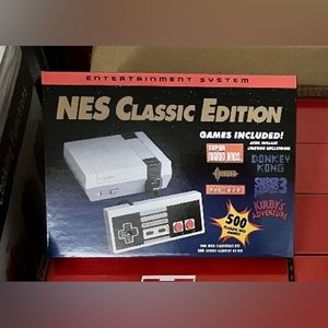 NES Classic Edition Entertainment System Includes 500 Games & 2 Controllers NEW